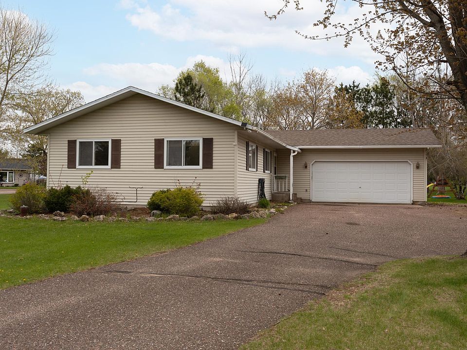1st image of E5721 689th Ave