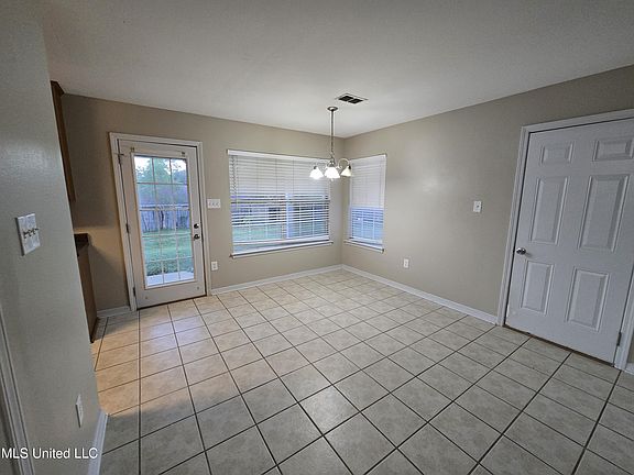 3rd image of 18364 Tarabrooke Dr