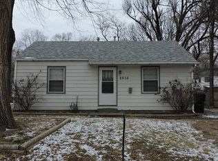 2515 S Kansas Ave, Topeka, KS 66611