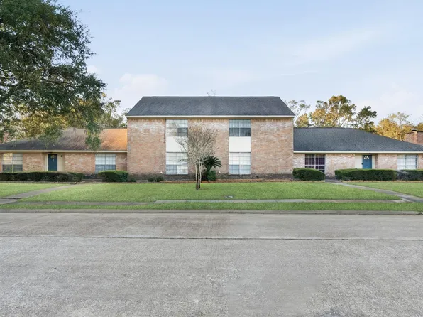 3060 Willow Pl, Beaumont, TX 77707