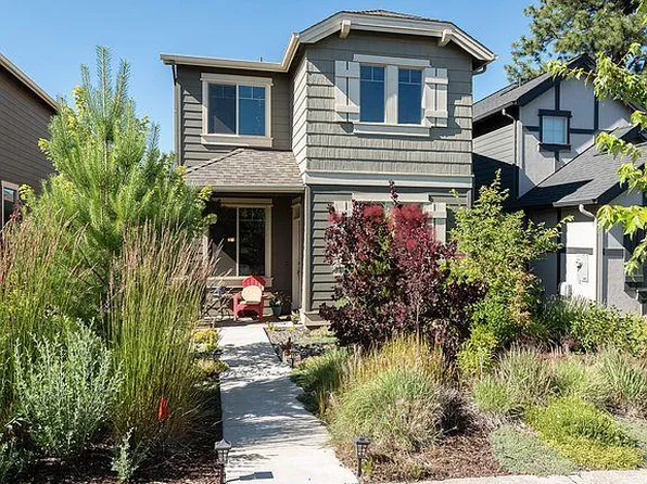 20864 Gateway Dr, Bend, OR 97702