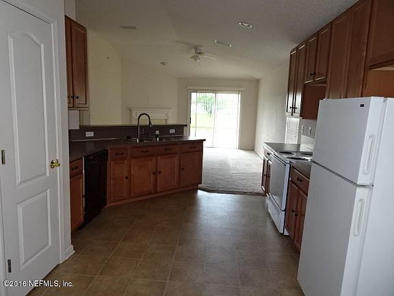 4th image of 6450 Skyler Jean Dr