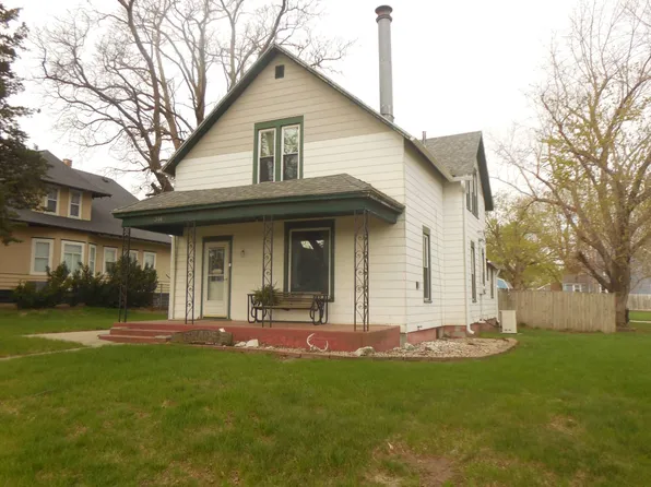 316 S 6th St, Albion, NE 68620