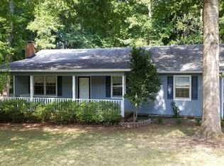 711 Beech Dr, Seneca, SC 29678