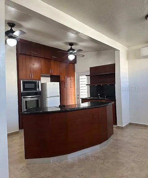15 SE Reparto Metropolitano Dr #986 — Photo 4