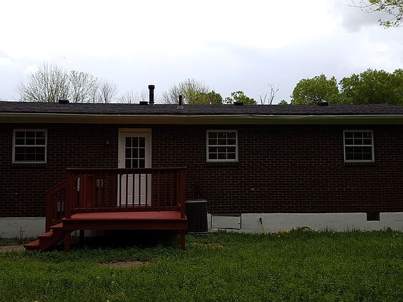 4th image of 6712 Stana Dr