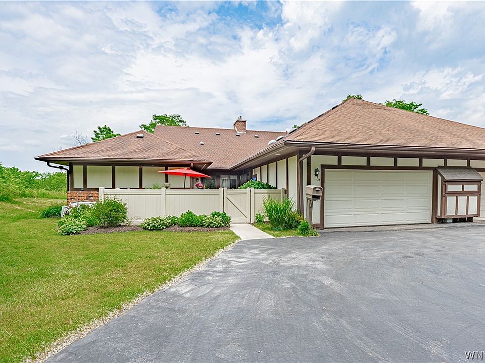 1st image of 12 Gothic Ln