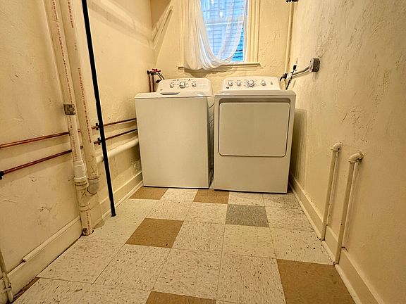 5th image of 12 Sachem St #1