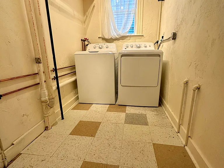 12 Sachem St #1 — Photo 5