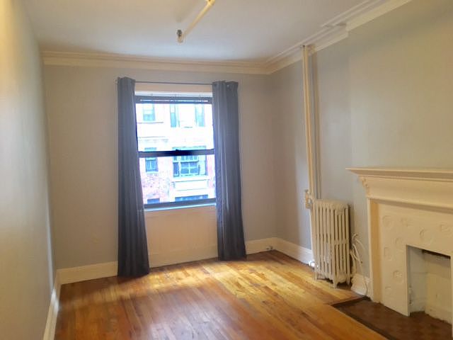 1st image of 161 W 74th St APT 3A