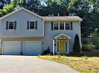 646 Alden St, Springfield, MA 01109