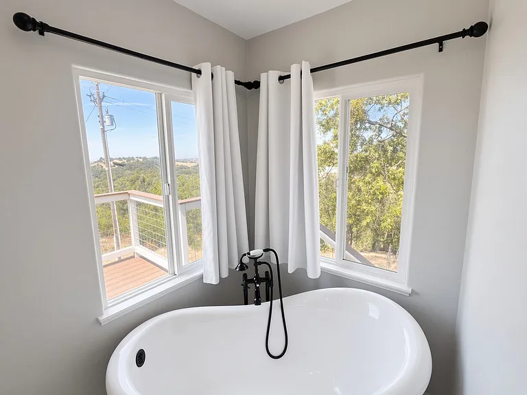 12040 Twin Pines Rd — Photo 17