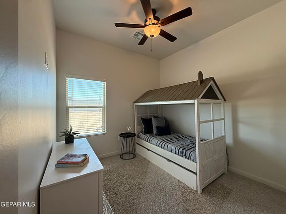 5th image of 13757 Centro Vista Ave