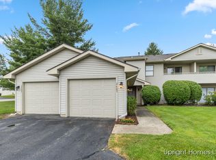 2685 Hillandale Dr NW, Grand Rapids, MI 49534