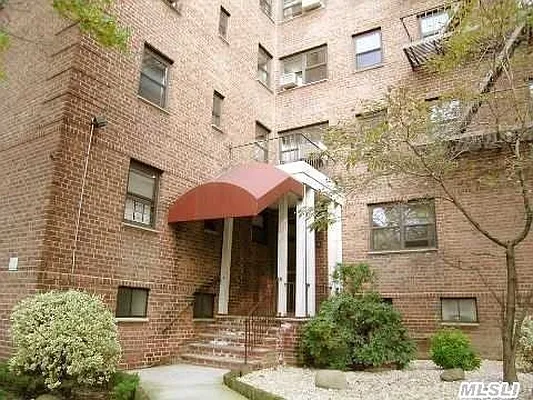 Rented by EZ Sell Realty | media 16