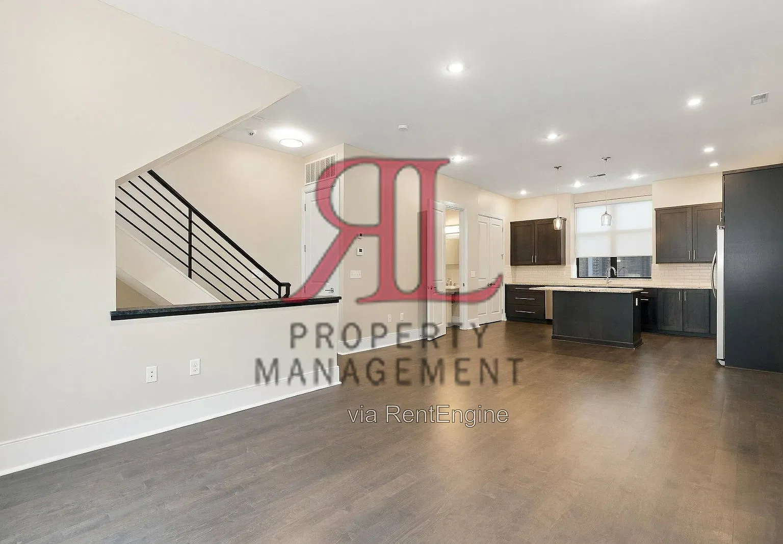 3 bed, 2.5 bath, 1790 sqft, $2,799 — Photo 2