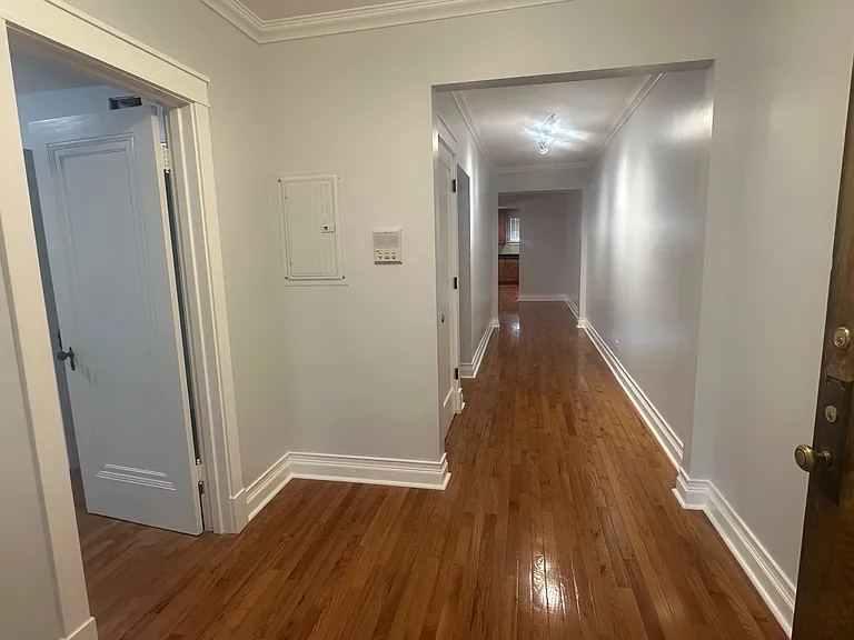 2310 W Farwell Ave #2W — Photo 4
