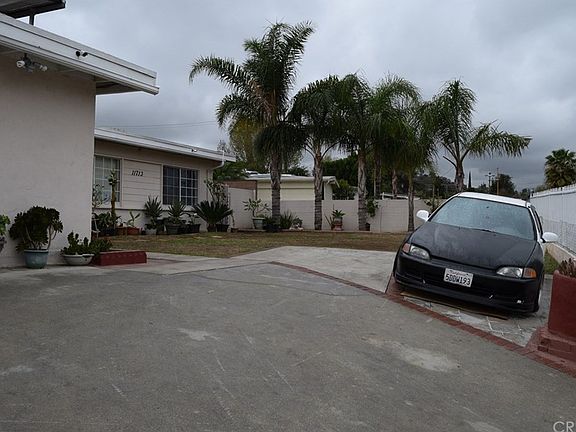 5th image of 11713 Pearwood Ave