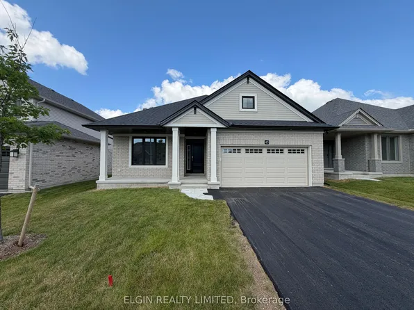 45 Lark St, Tillsonburg, ON N4G 0K8
