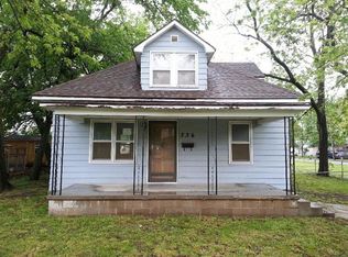 736 Holliday St, Osage City, KS 66523