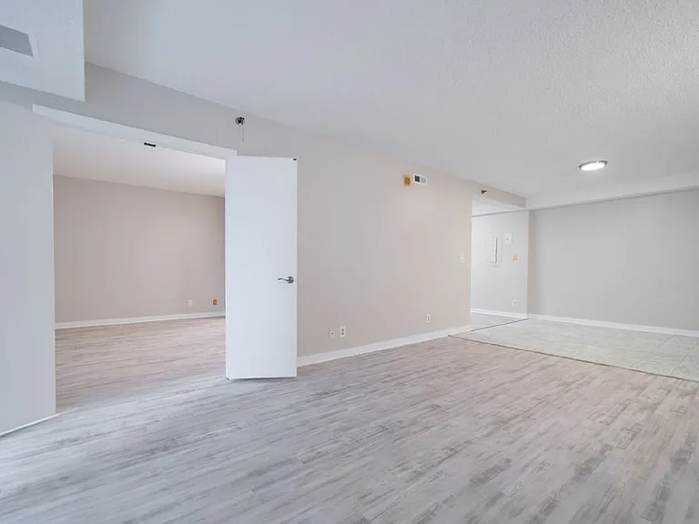 5505 Seminary Rd #103N — Photo 3