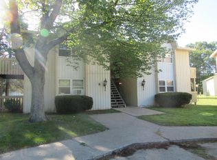 17574 144th Ave, Nunica, MI 49448