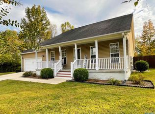 868 Junkins Rd, Guntersville, AL 35976