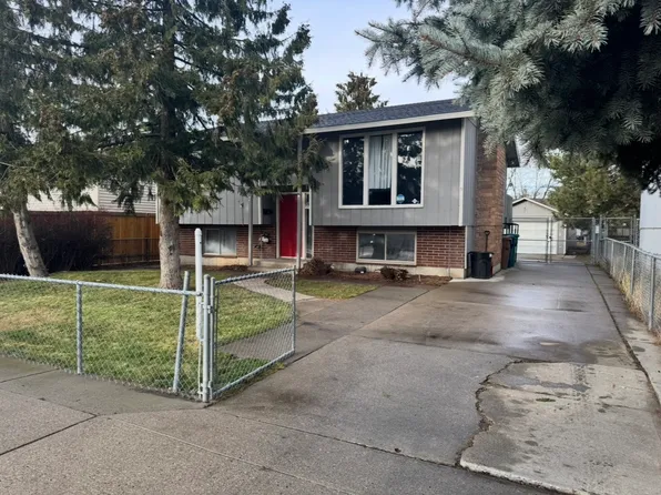 3217 E 33rd Ave, Spokane, WA 99223