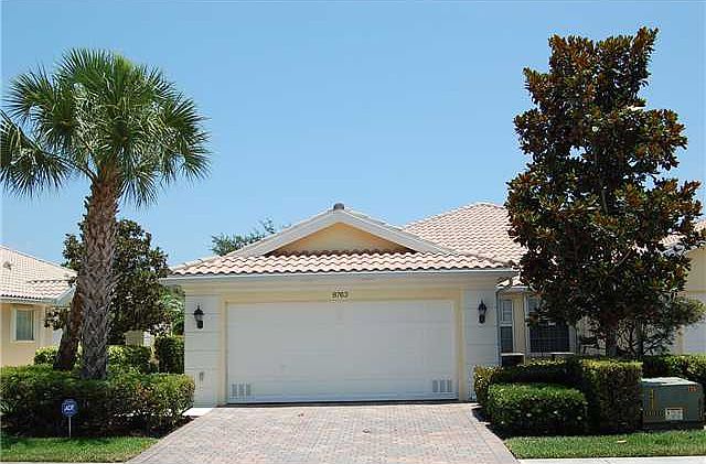 1st image of 8763 SE Retreat Dr