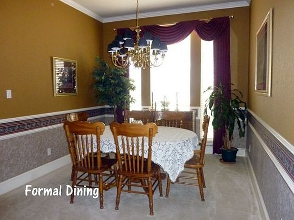 3rd image of 3112 Creekwood Ct