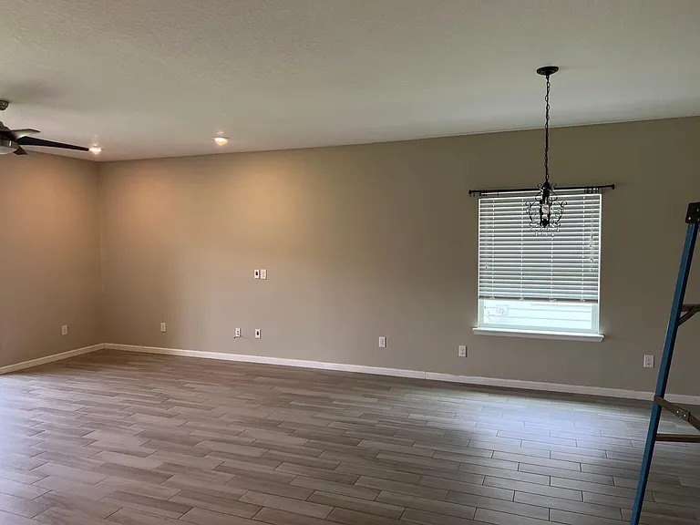 173 Martello Dr — Photo 3