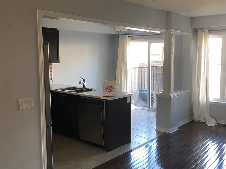 17 Southshore St — Photo 7