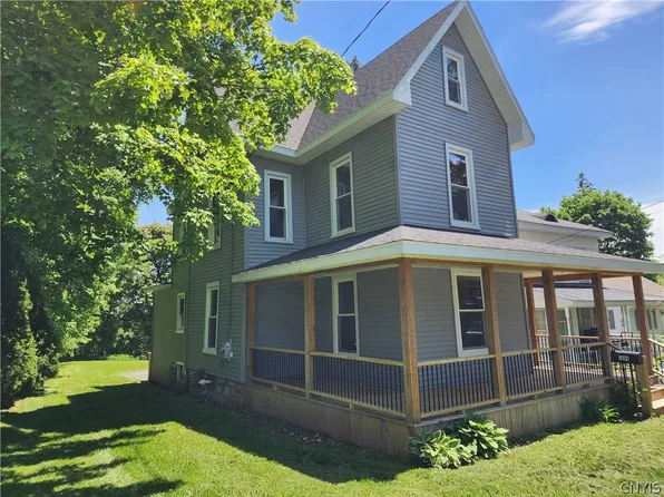 7604 Easton St, Lowville, NY 13367
