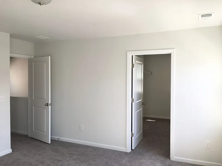 9801 Sickle Dr — Photo 14