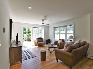 3630 Mountain Rd #111, Stowe, VT 05672