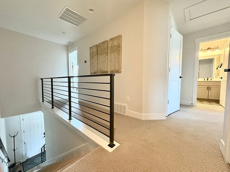 1027 W Wasatch Spring Rd — Photo 11