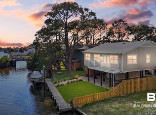 433 Creekview Ln, Gulf Shores, AL 36542