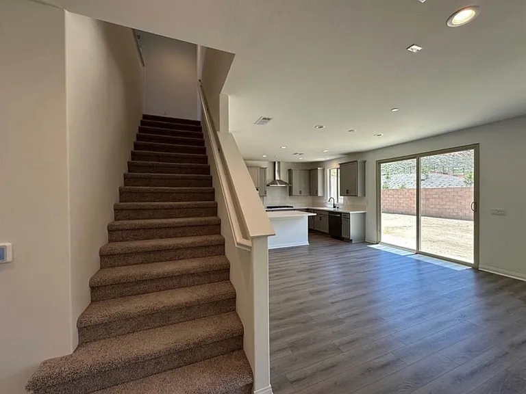 8489 Anthony St — Photo 15