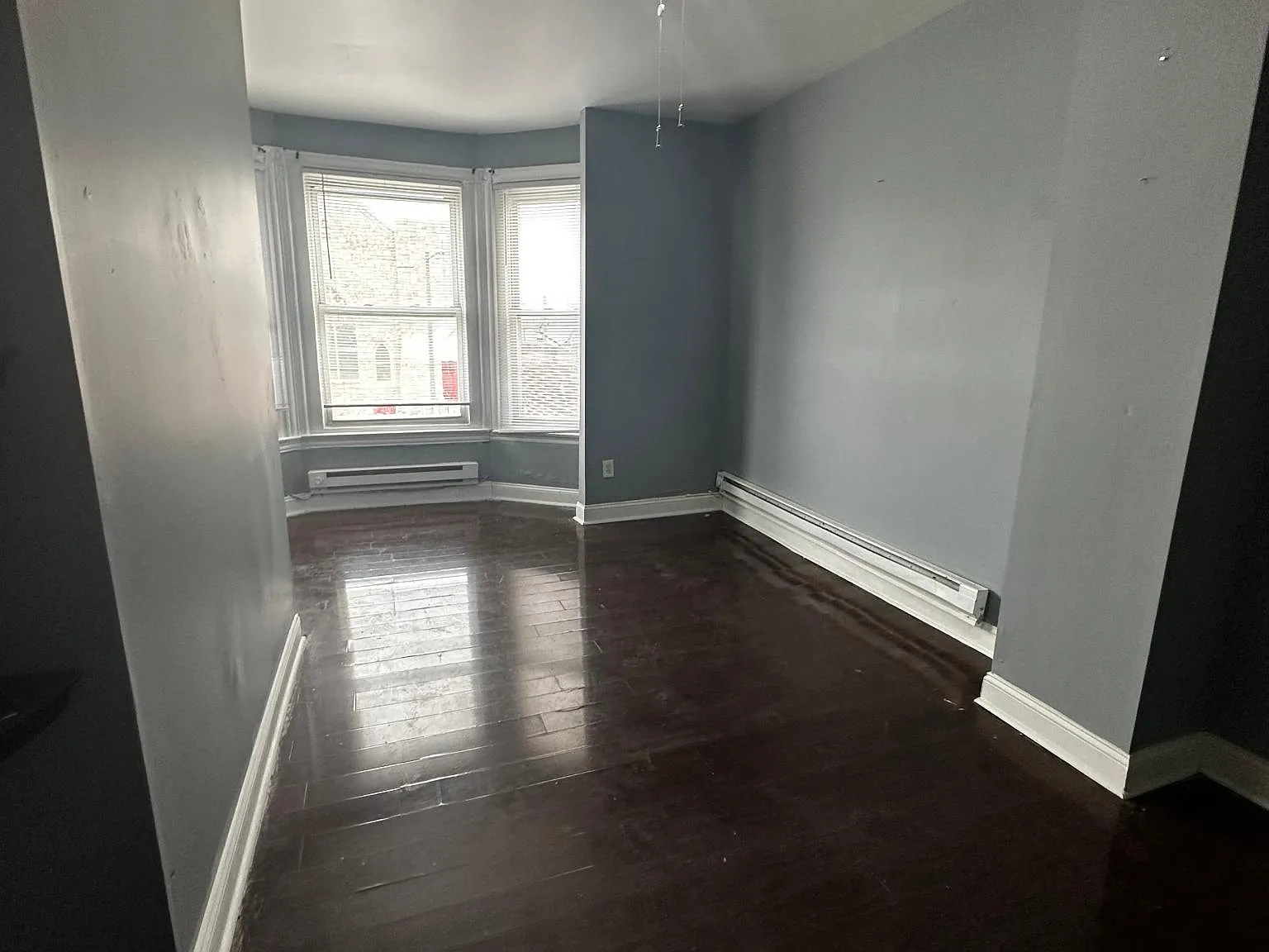 2 bed, $1,100 — Photo 4