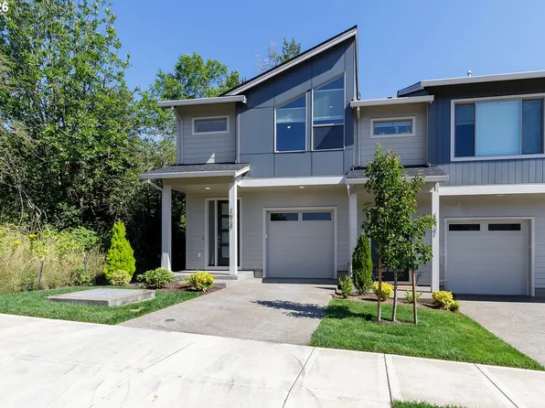16737 SE Rebstock Park Ln, Happy Valley, OR 97086