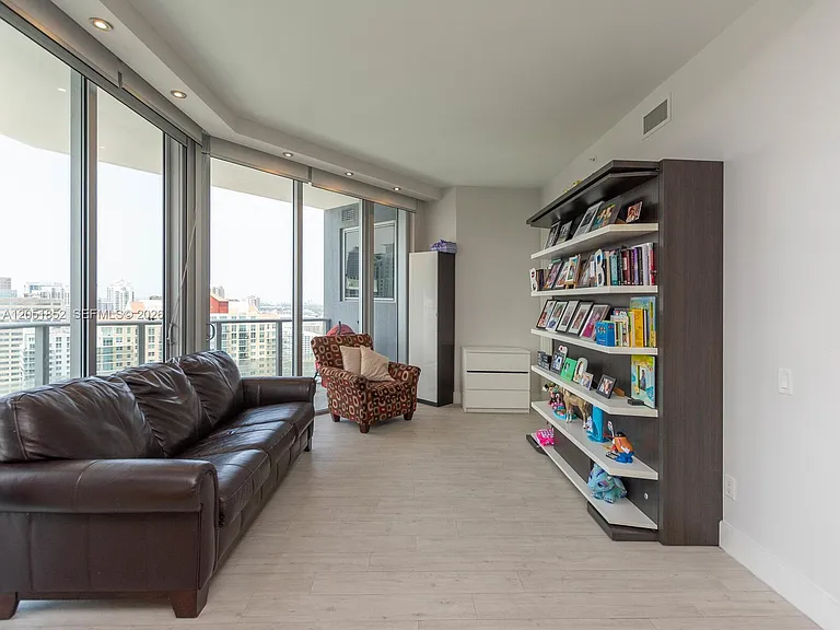1300 Brickell Bay Dr #3804 — Photo 44