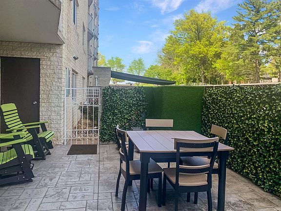 4th image of 600 S Cullen Ave APT 106