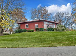 345 Newridge Ave, Waterbury, CT 06708