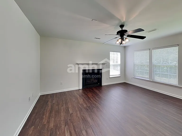 6840 Thistle Down Dr — Photo 10
