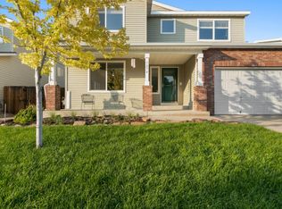 1274 Trail Ridge Rd, Longmont, CO 80504
