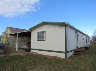 106 5th St, Circle, MT 59215