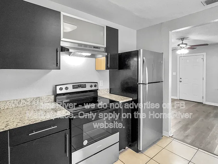 3110 W Hartnett Ave — Photo 6