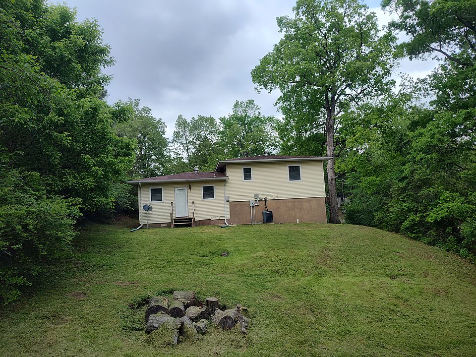 2nd image of 2036 Brentwood Rd
