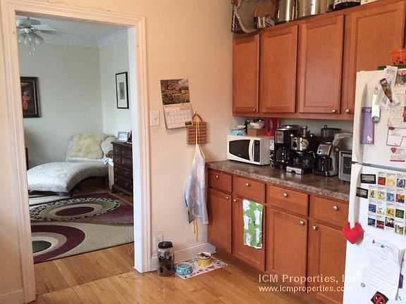 4th image of 3927 N Keeler Ave #2
