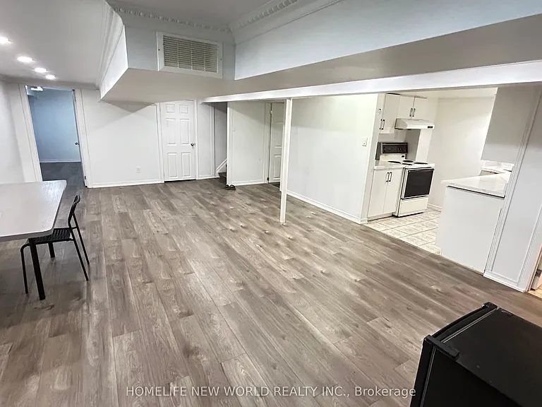 54 Bridley Dr — Photo 12